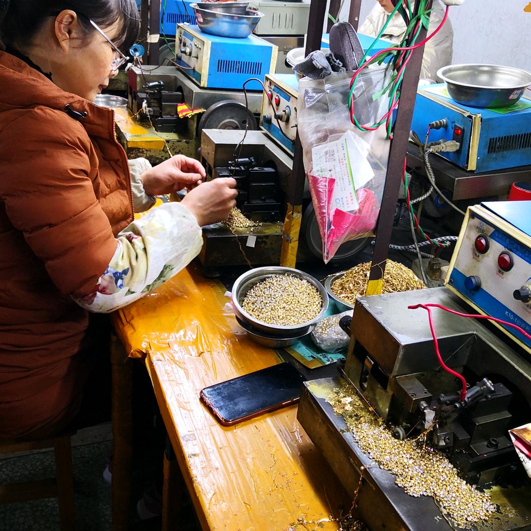 宝宁饰品