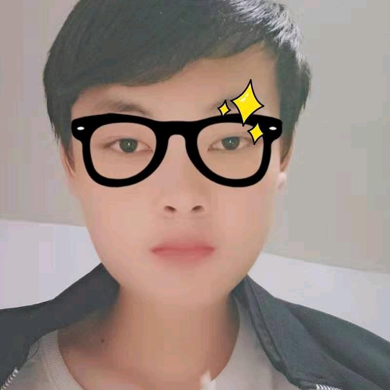 小男孩