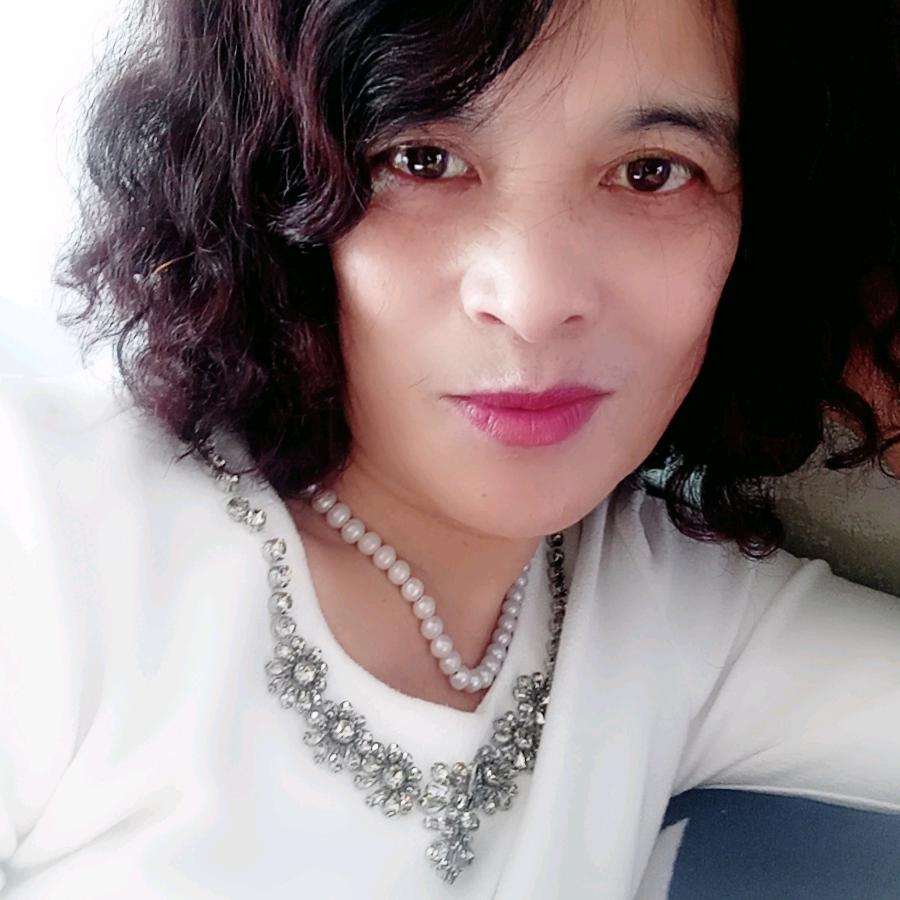 柠檬不酸但很萌