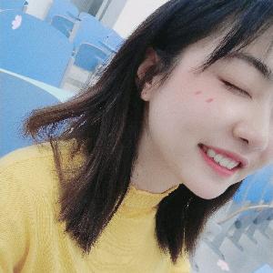 一杯加入曼妥思的可樂