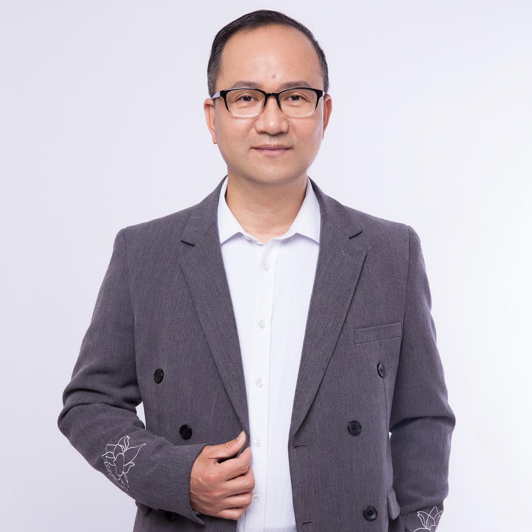梁兄说房一迅捕房
