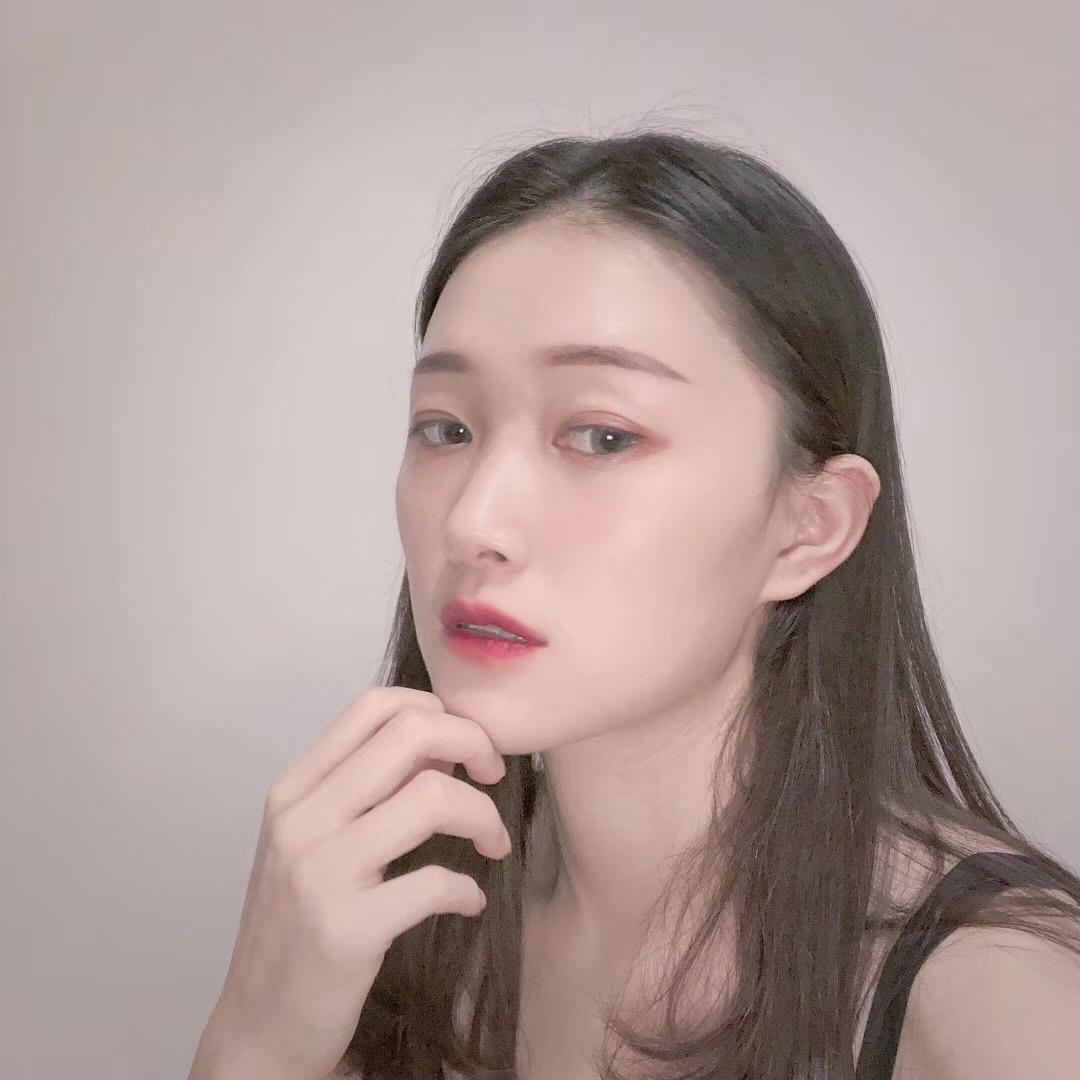 慕斯女装工厂店