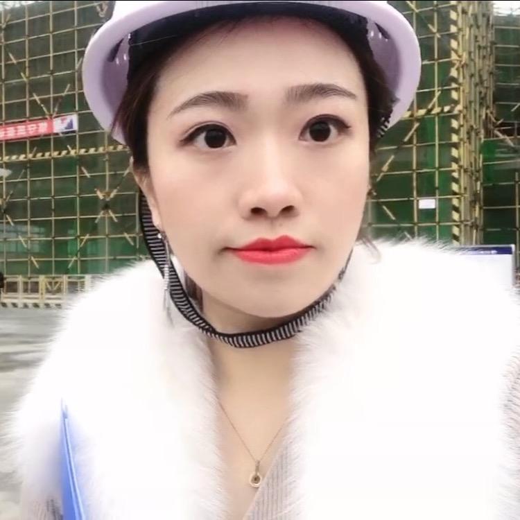 女包工头飞翔姐