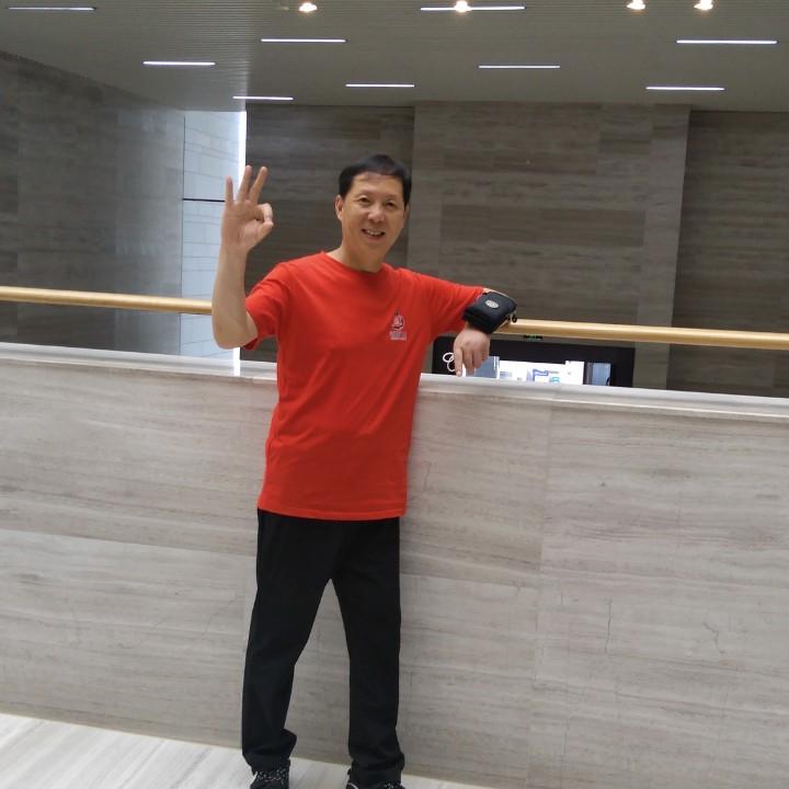 阿伟