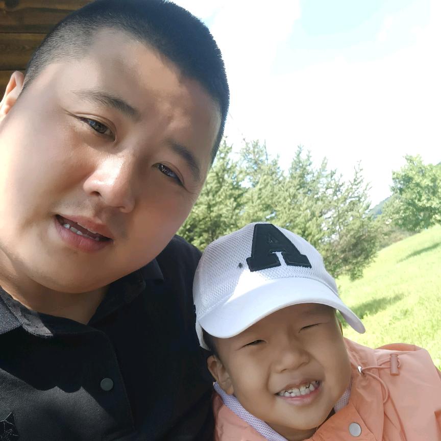 馋乐，炭烤大公鸡