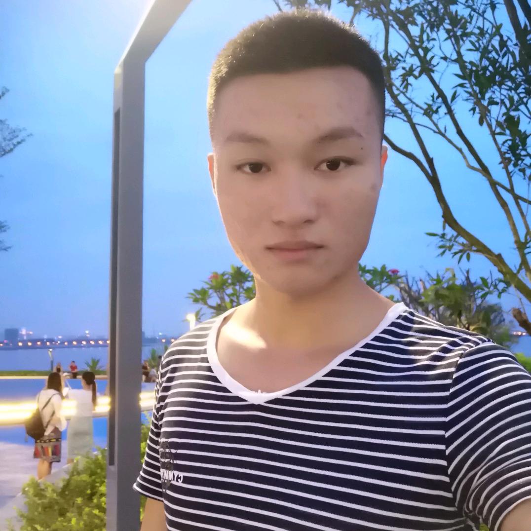 看我干啥！夹菜！