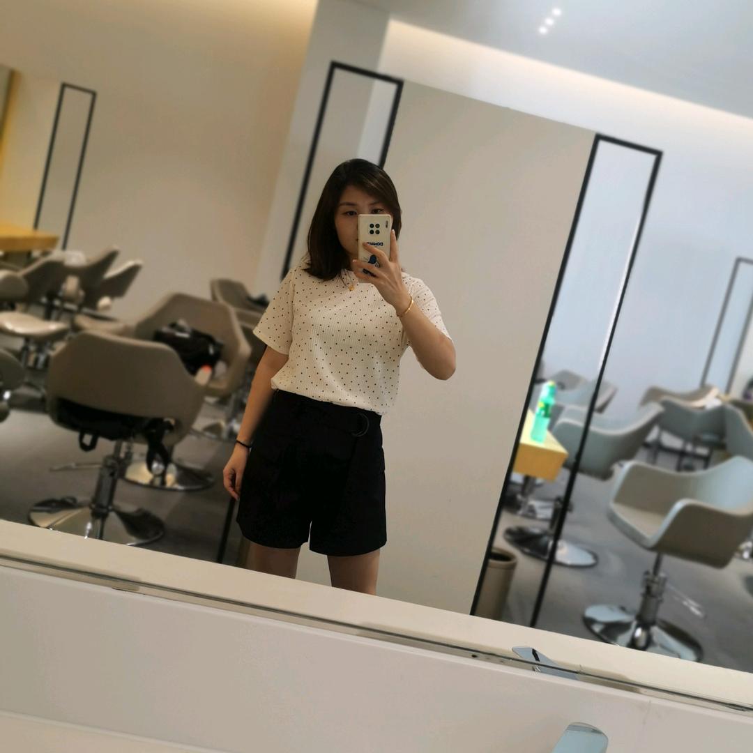 小D