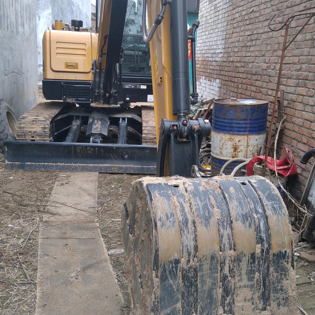 陳楼挖土机4855911_陈世富