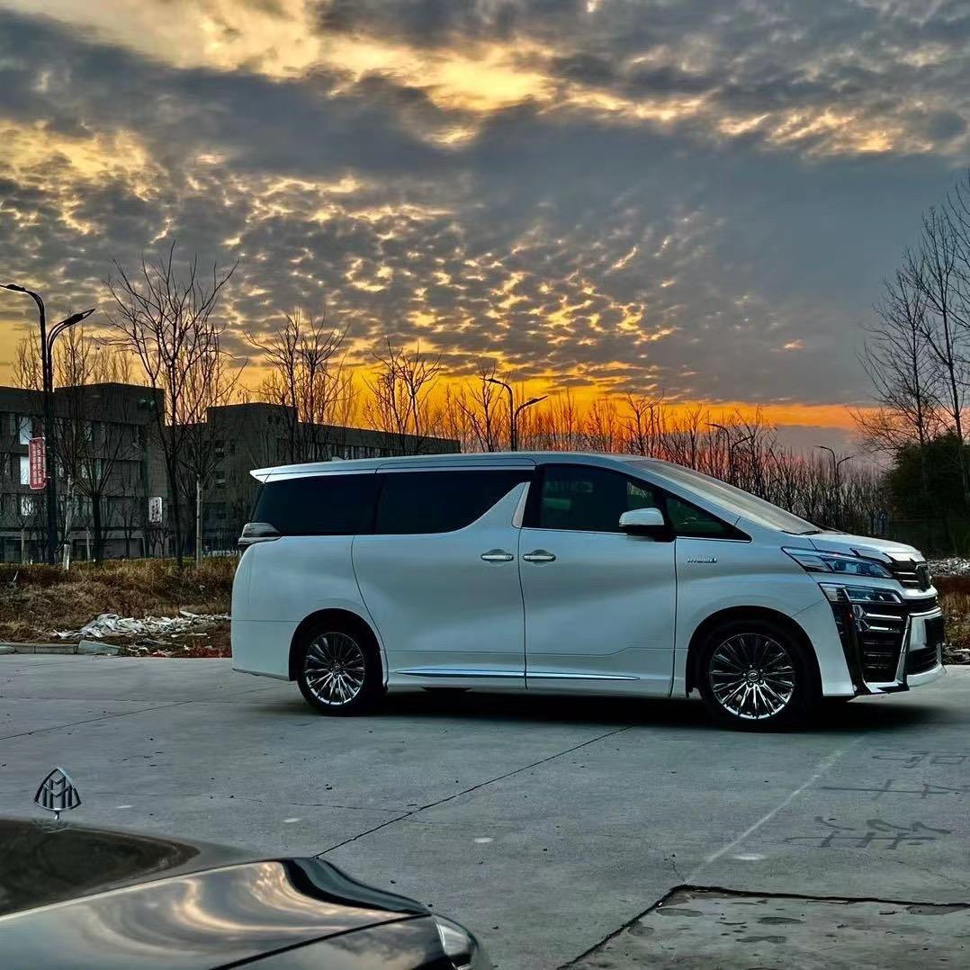 玖亿玖汽车中心（919名车）