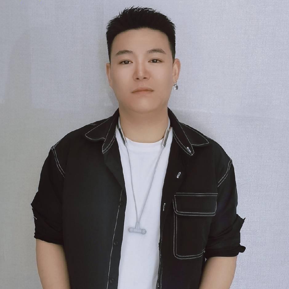 塔城市三七分美发店