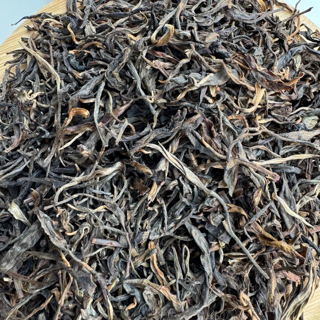 越陈越香中老期茶店