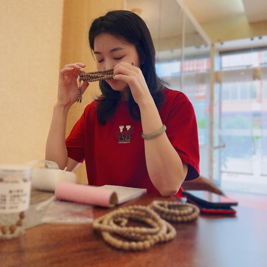 晨子沉香棋楠香铺