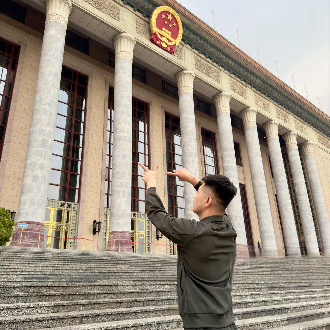 刘光毅彩