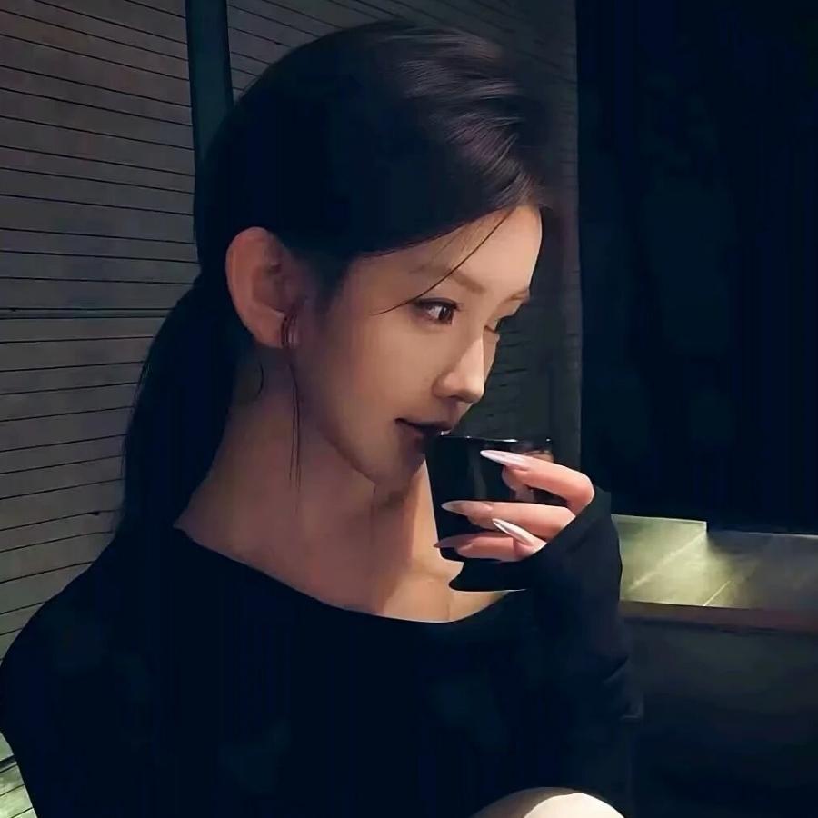 妮^