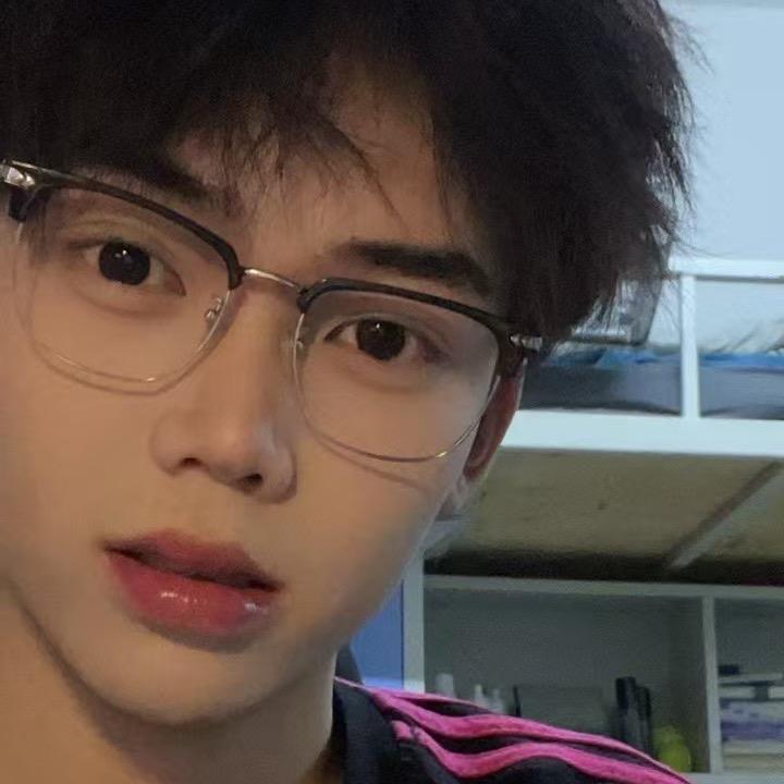 枕清（紧张手抖版）