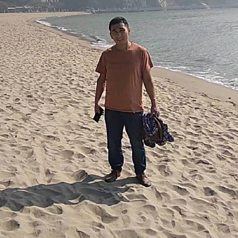 专业外墙真石漆。水包砂，