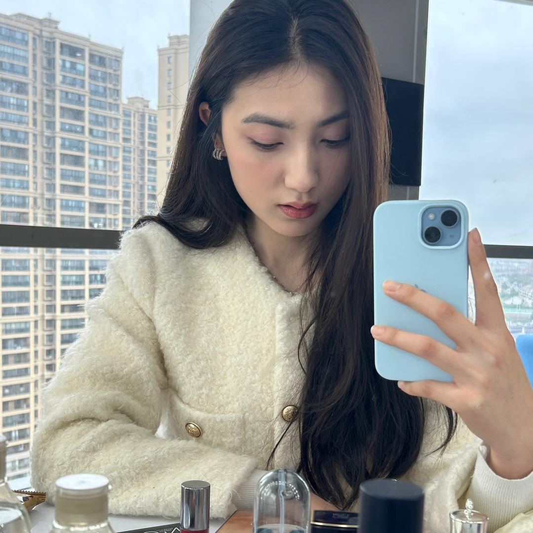 玉小姐