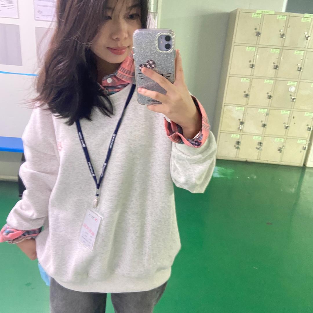 牛马充电站
