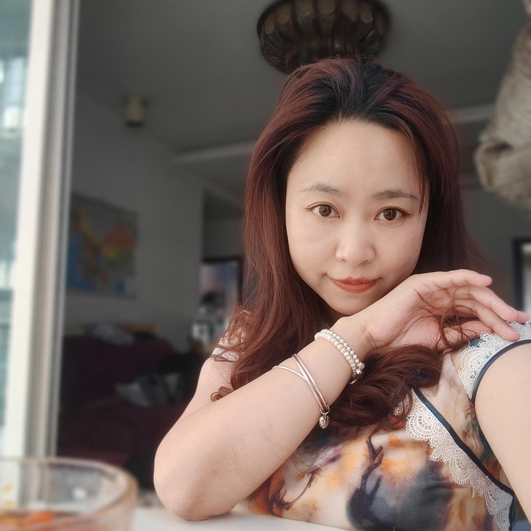 爱跳舞的营养师-翕丹