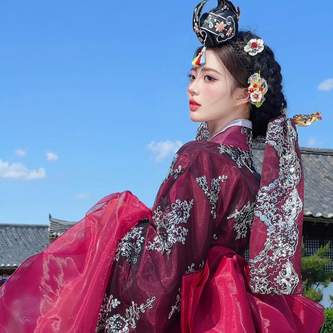 延吉市静娴家民俗服饰写真馆