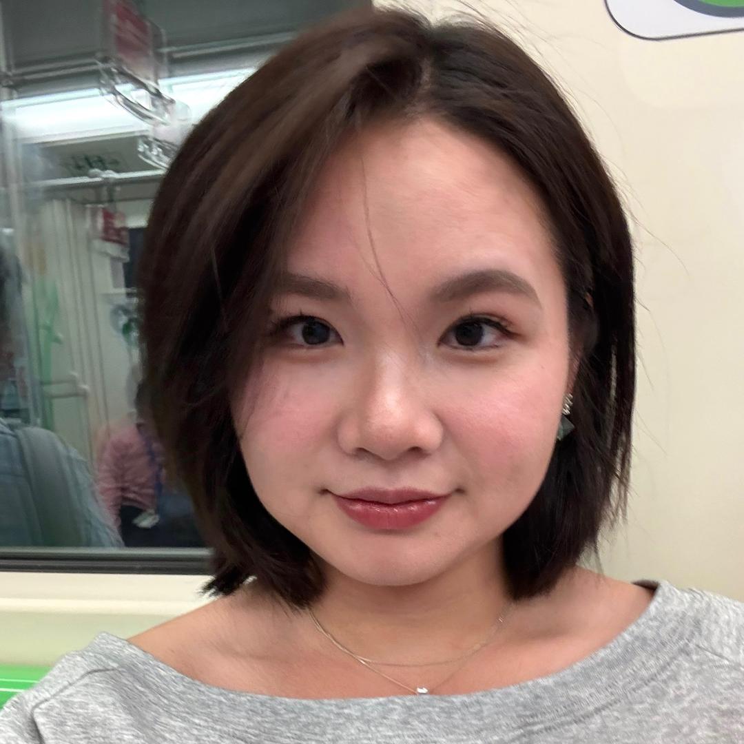 莫妮卡的梨形穿搭