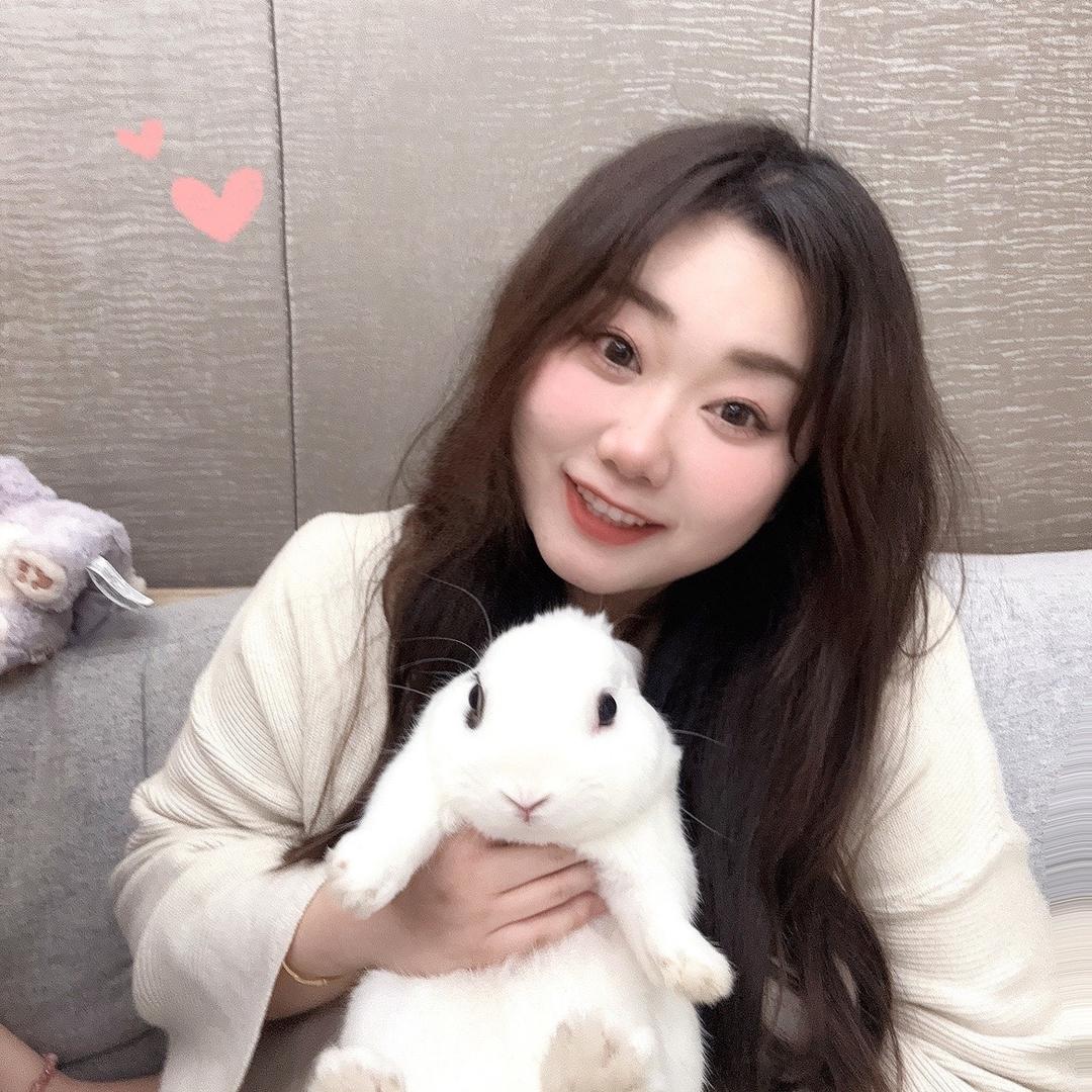 小果冻（求关注）