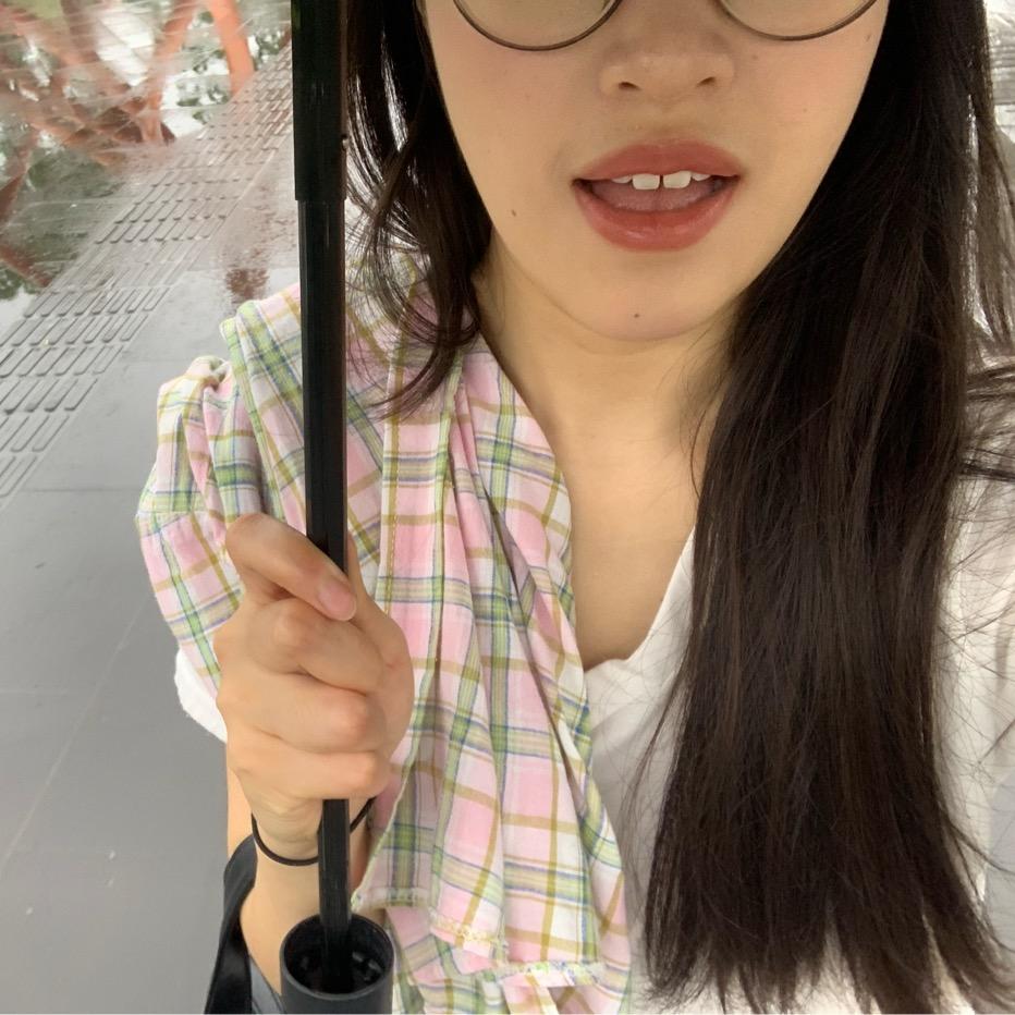 🐷播是草莓扔🍓