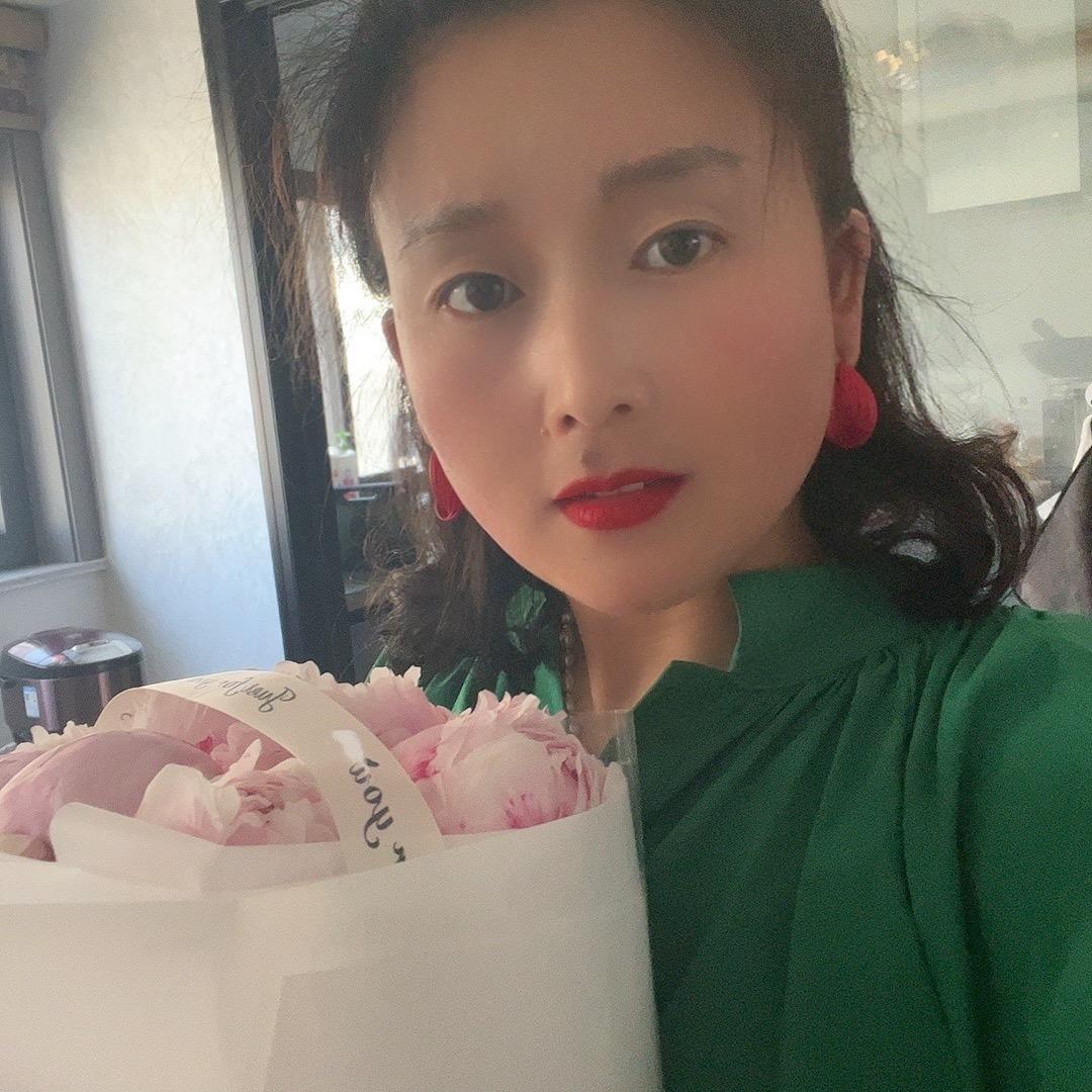 李李来了（晚上7.30左右）开播