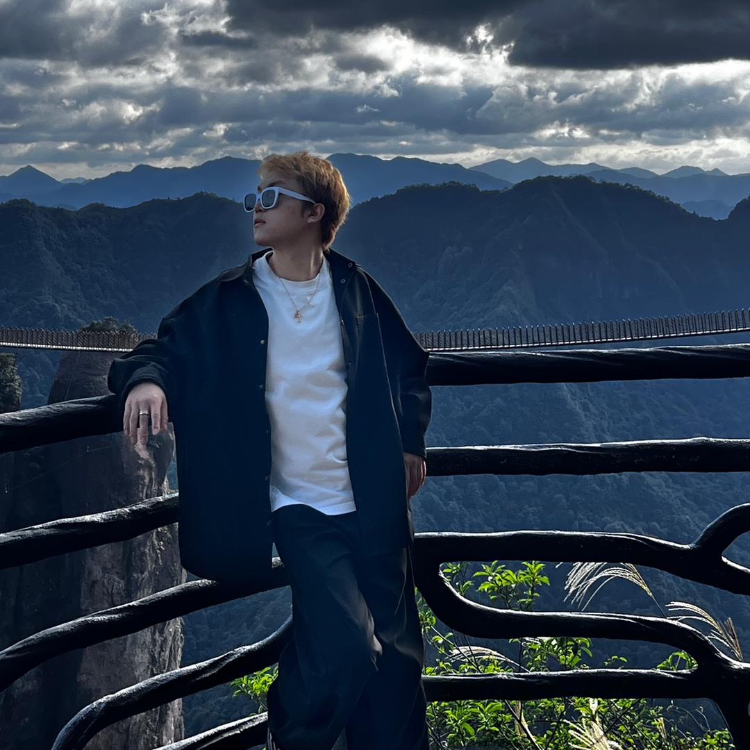 在义乌当一名发型师