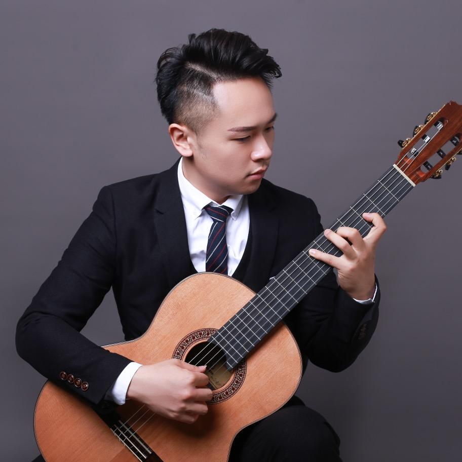 刘和松古典吉他