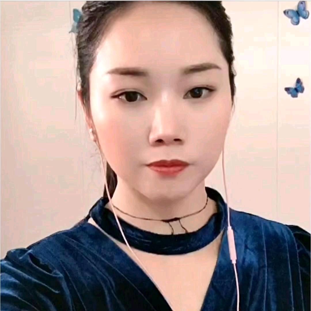 霞子7小叮当服装店