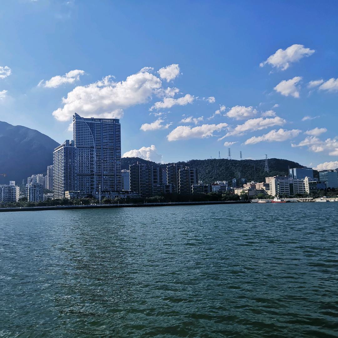 沙漠中的绿州