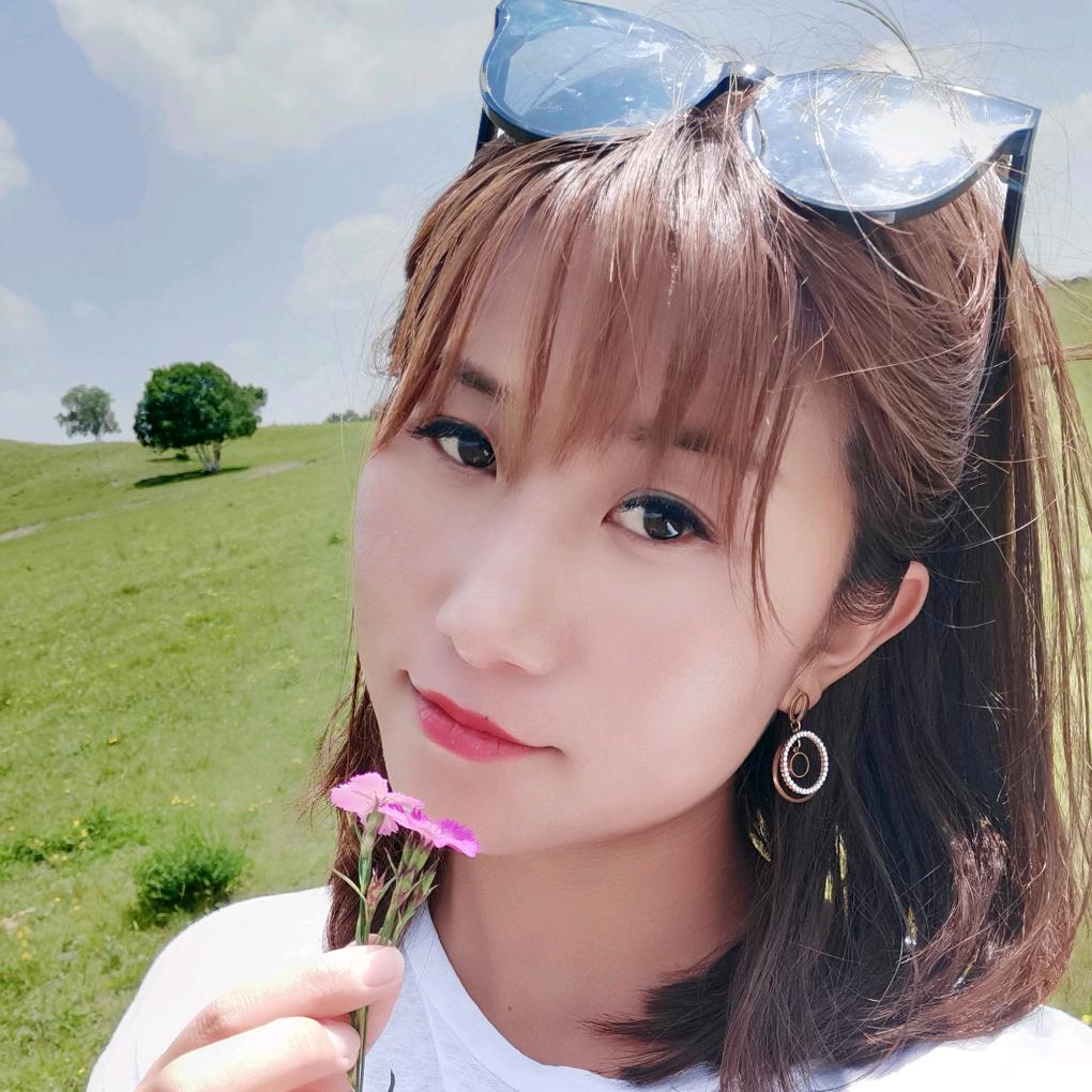 佳佳