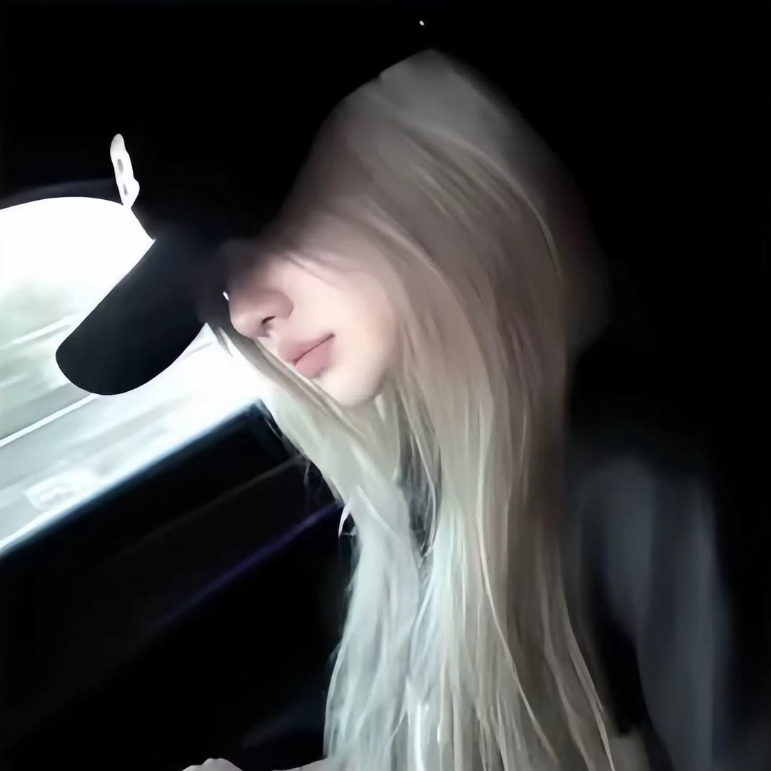 小雨.