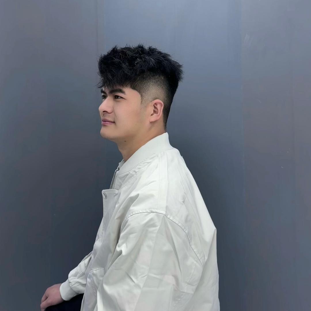 昆明维克多男士-一陈