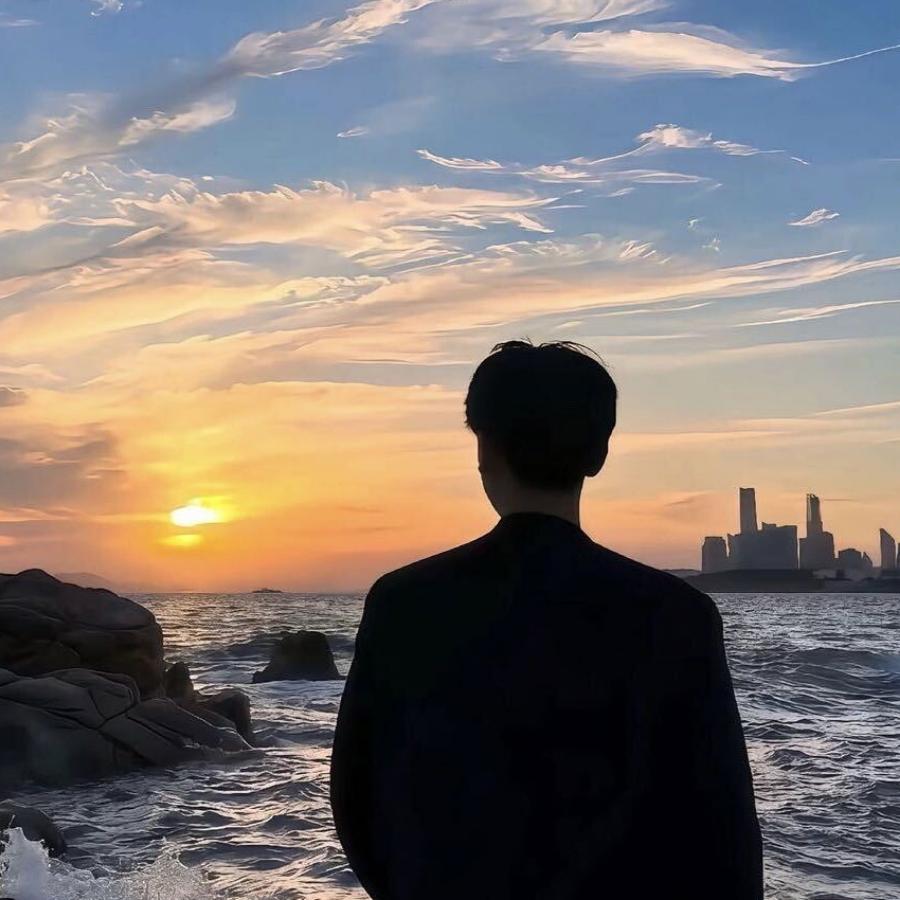 淋湿的小熊