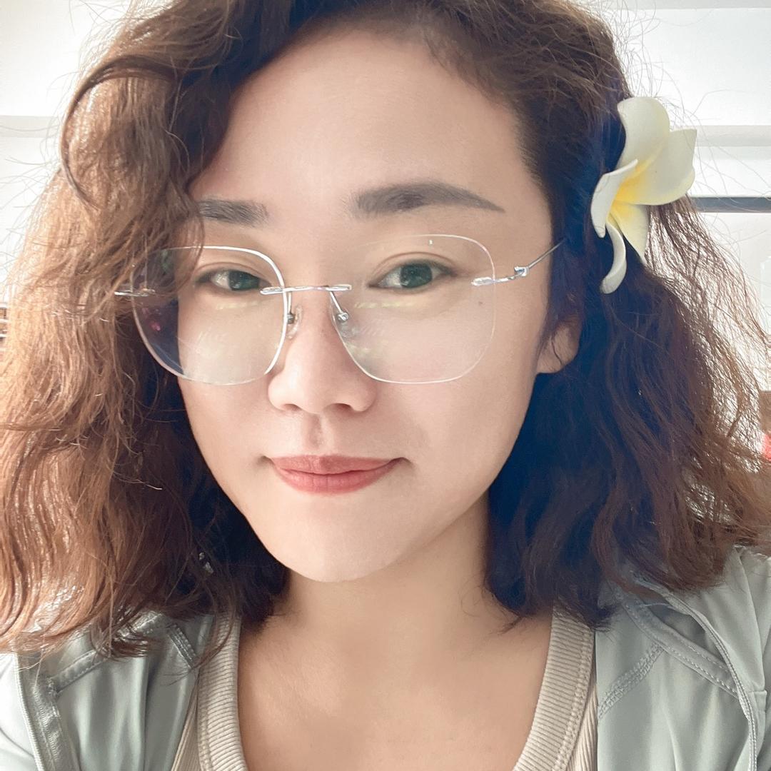 版纳英子探房