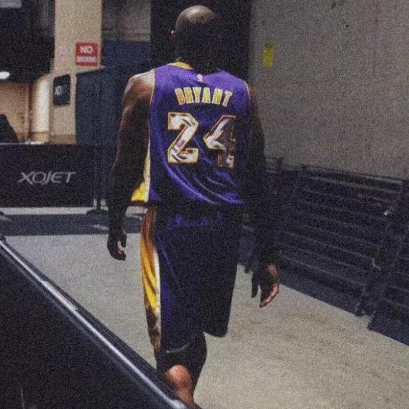 泓朗体育汲教练