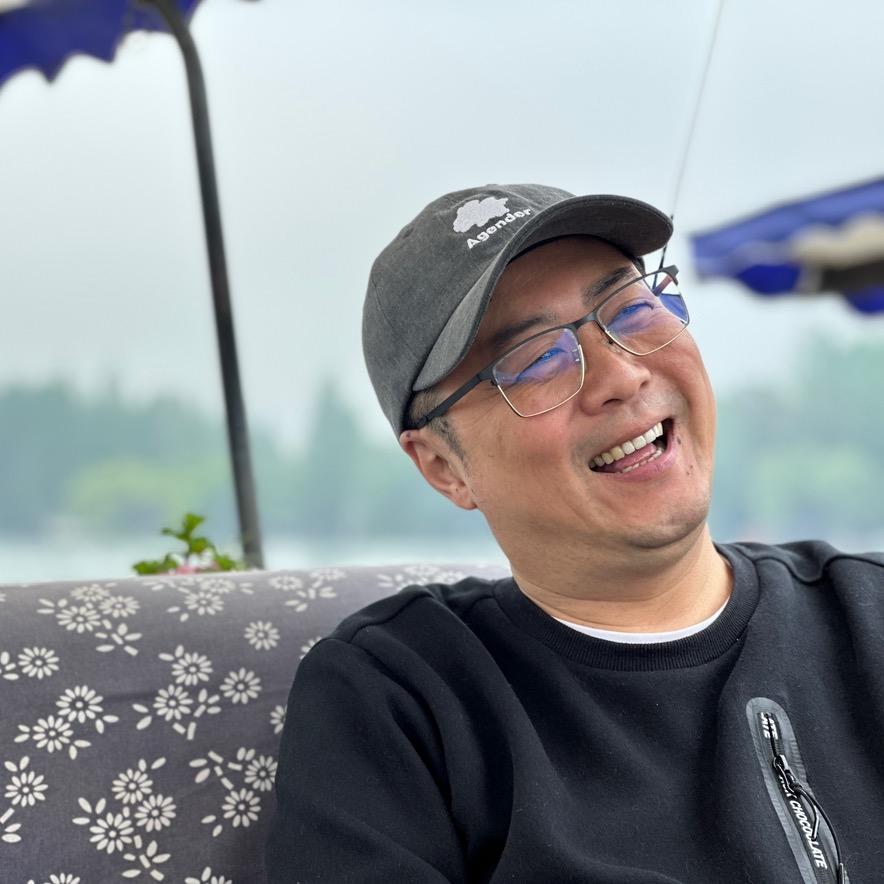 张震来也