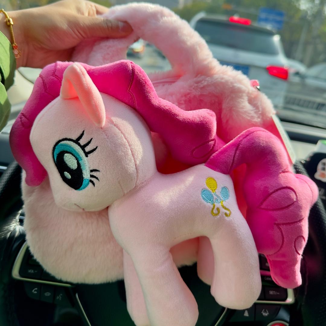 萌趣动漫8号潮品店