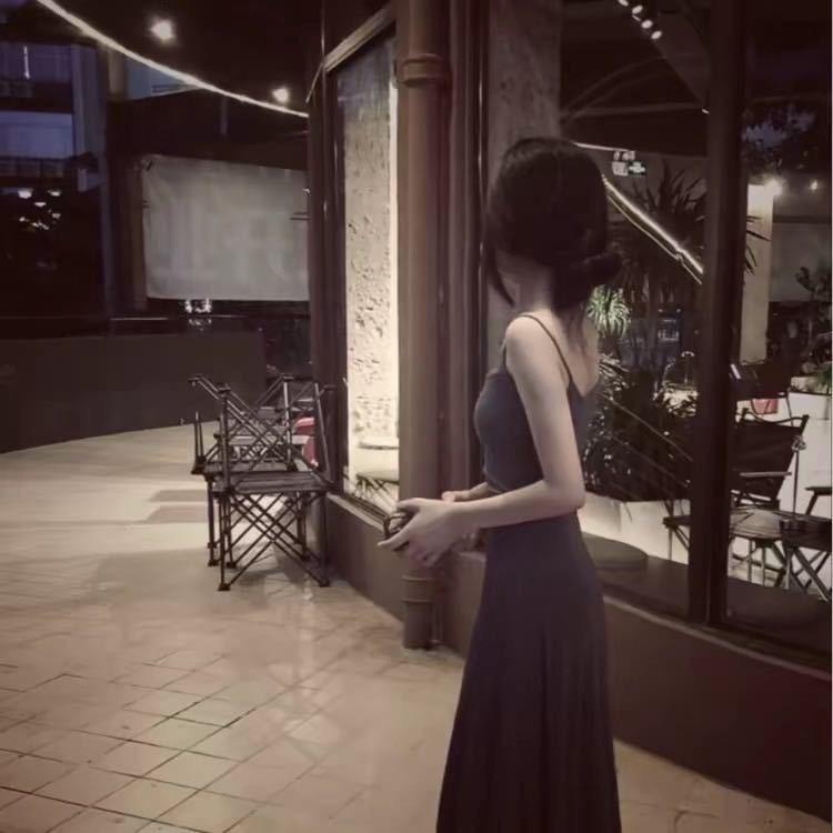¥