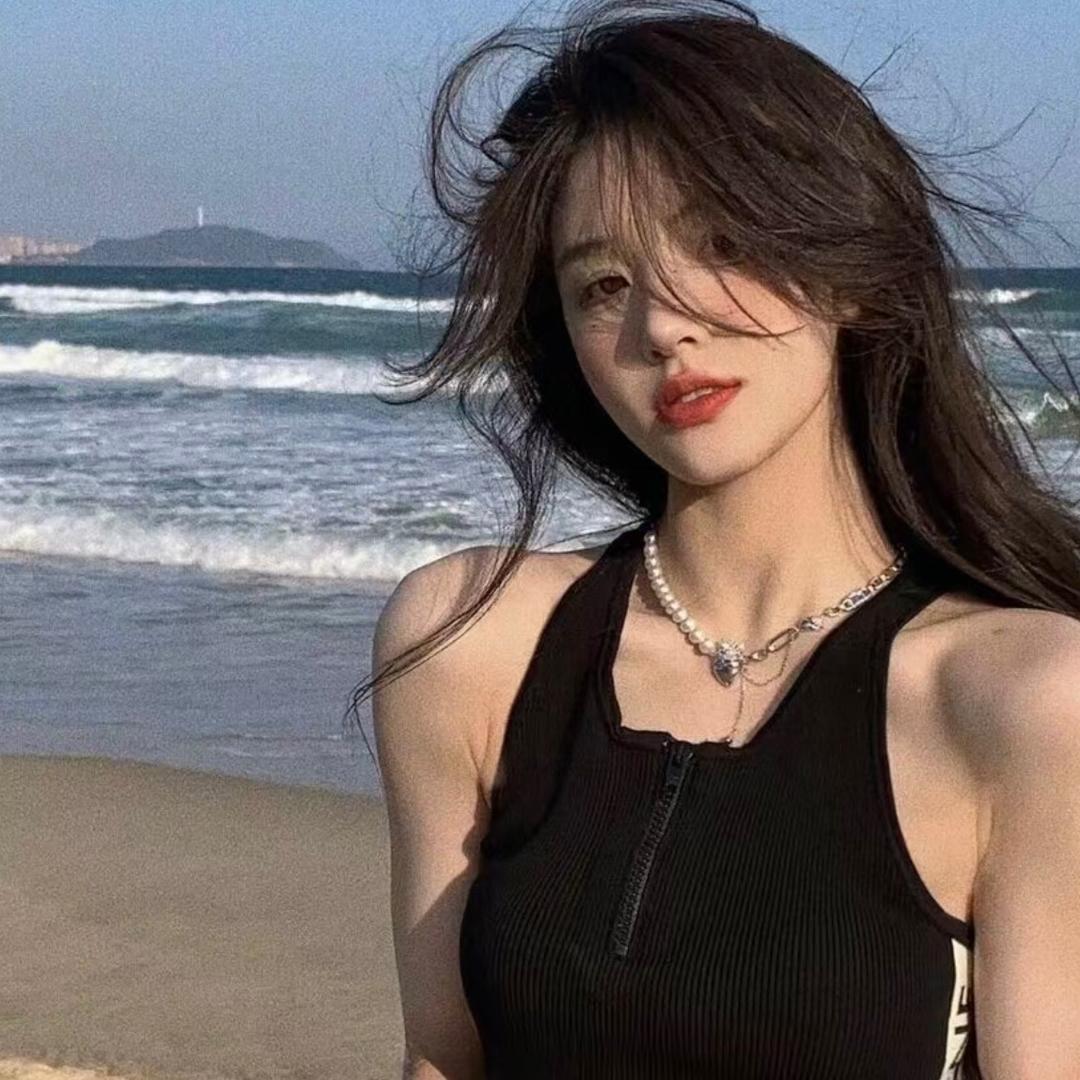 胖妹爱吃冰淇淋