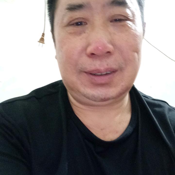 生活还在继续。
