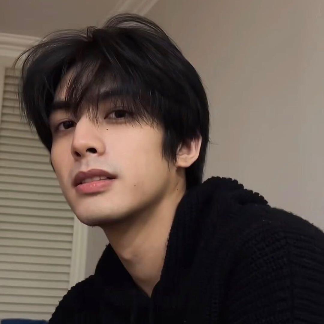 董铭