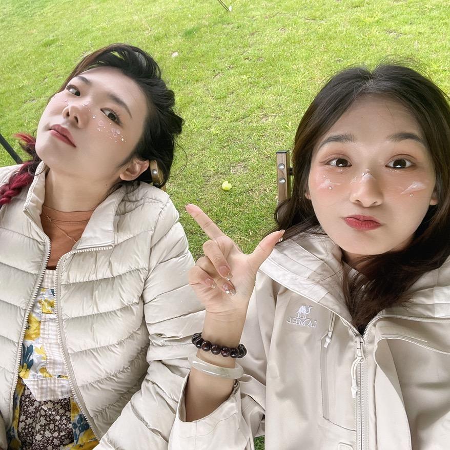 姊妹同心力拔山兮