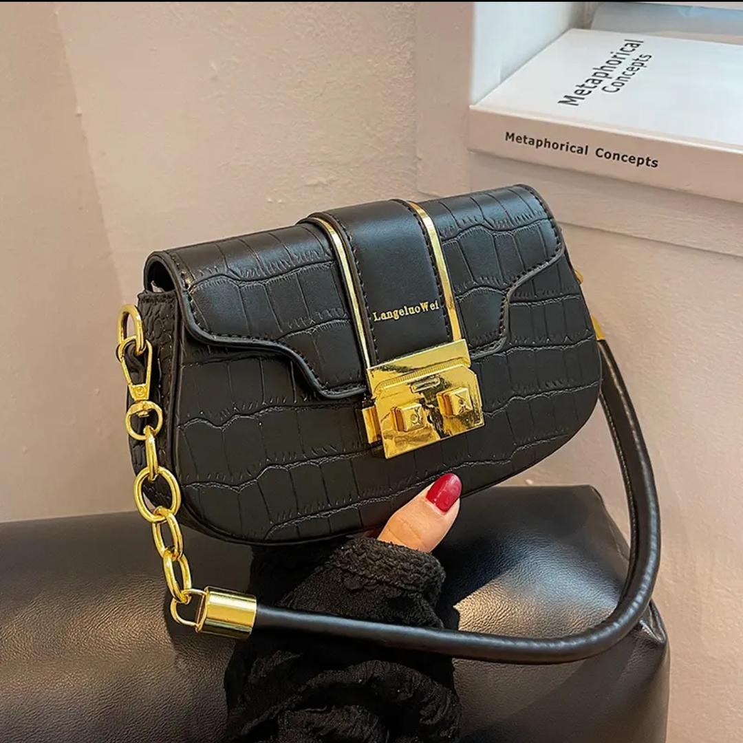 芭莎时尚女包店