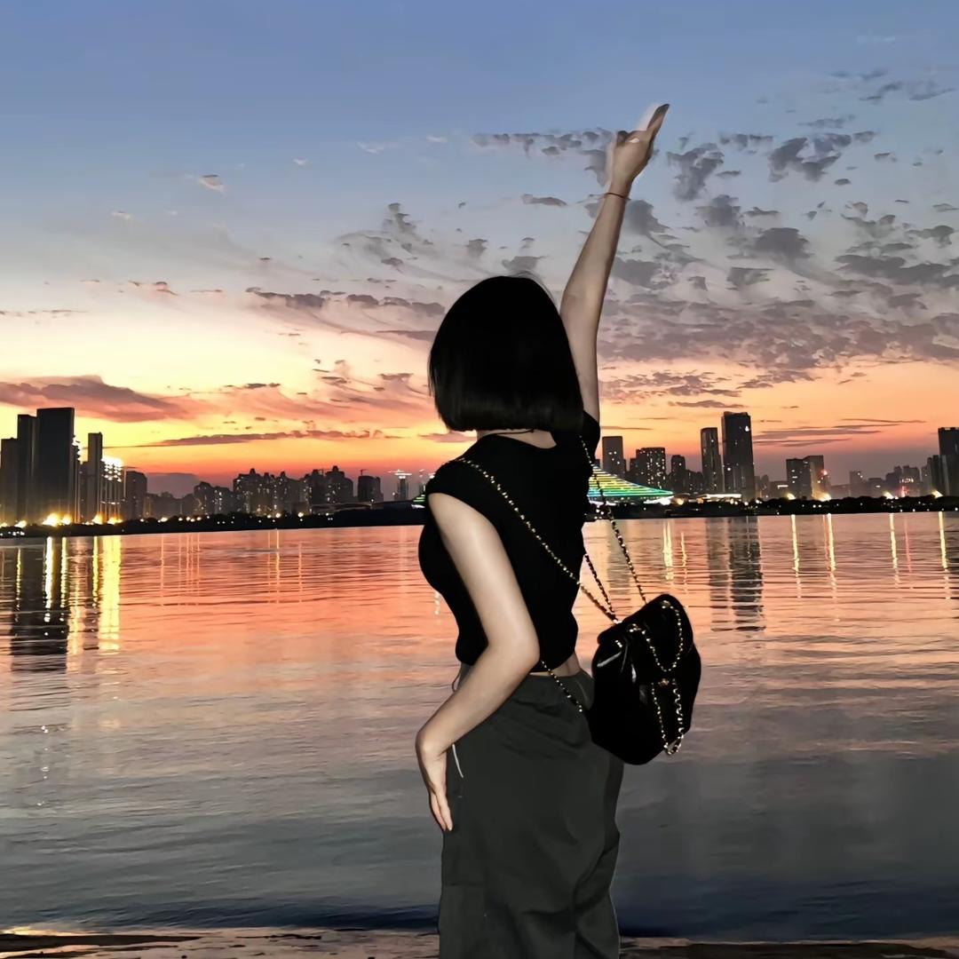 轩妹妹❤️       低谷期