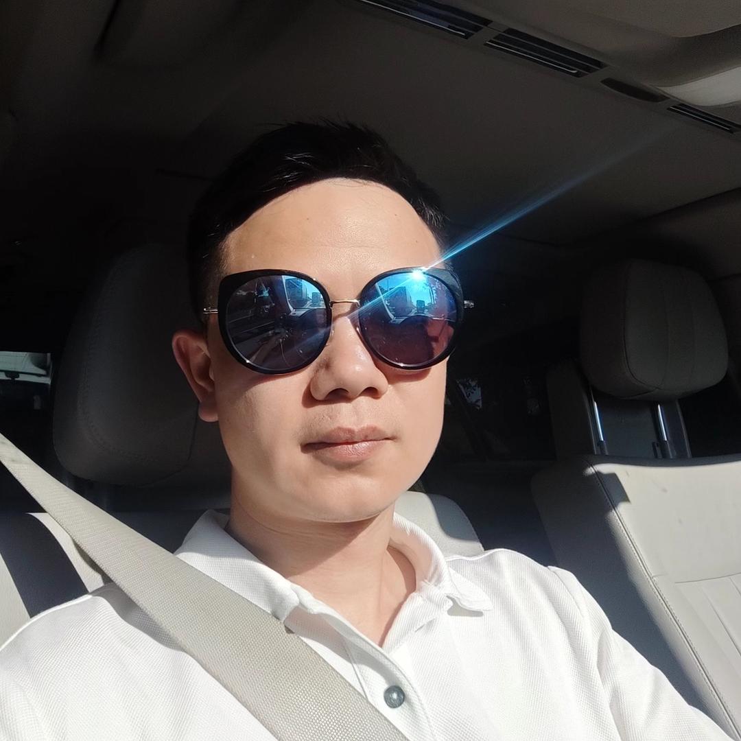 鸿晟小王子
