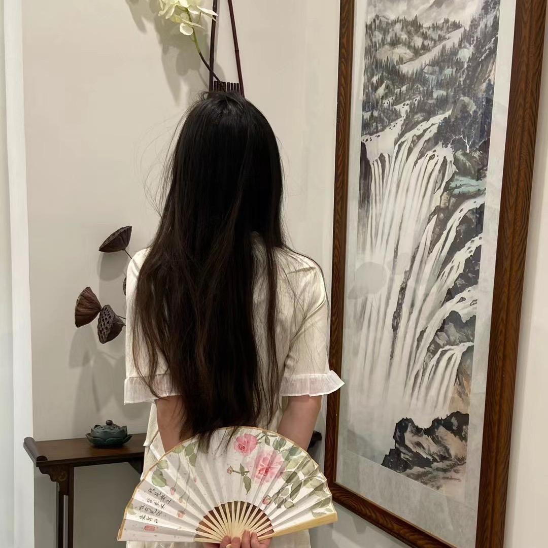 画画的鱼白白（接稿中）