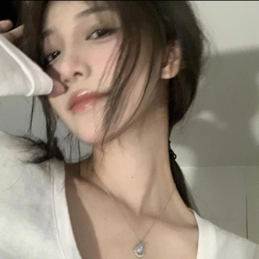 小乐🧚🏻‍♀️头像